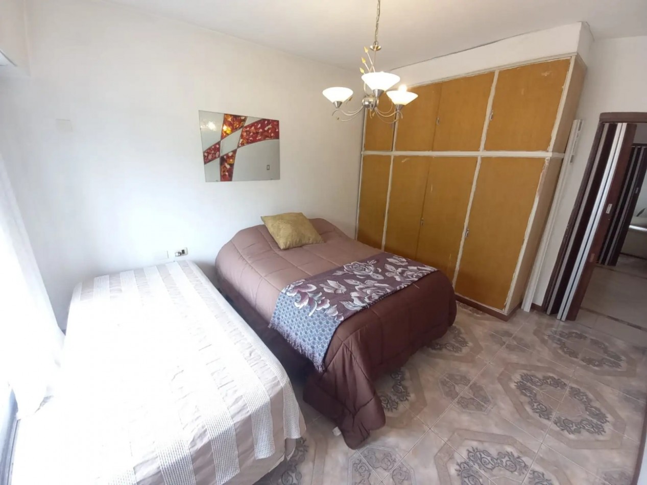 Casa de 5 ambientes en Venta en Villa Adelina 