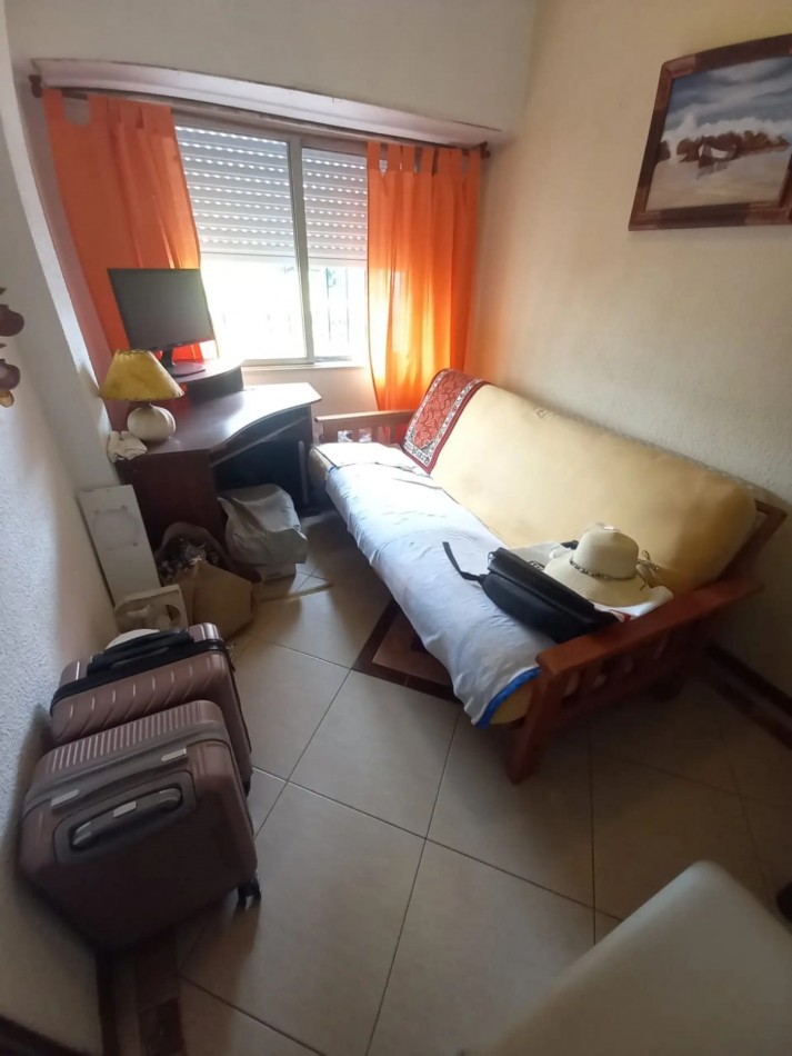 Casa de 5 ambientes en Venta en Villa Adelina 