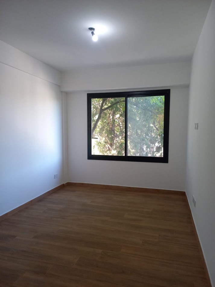 Departamento de 4 ambientes en Venta en Florida Oeste 
