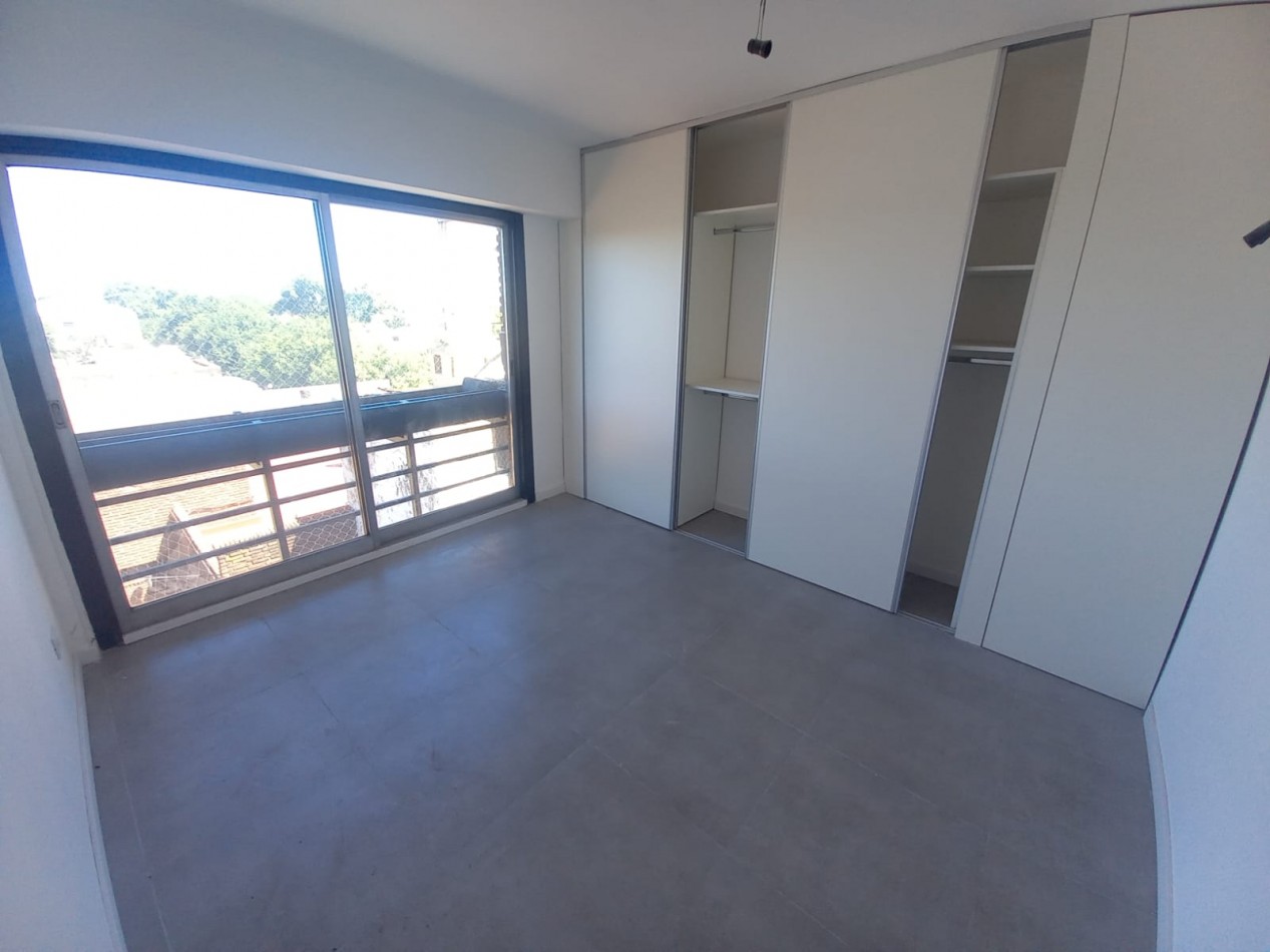Departamento de 3 ambientes en Venta en Munro 