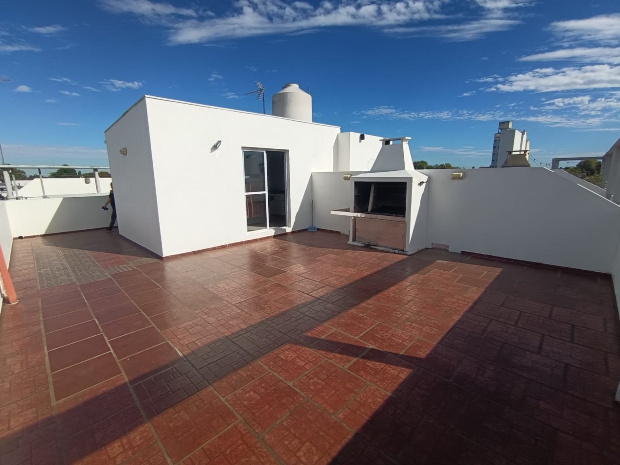 Departamento de 2 Ambientes en Venta en Munro 