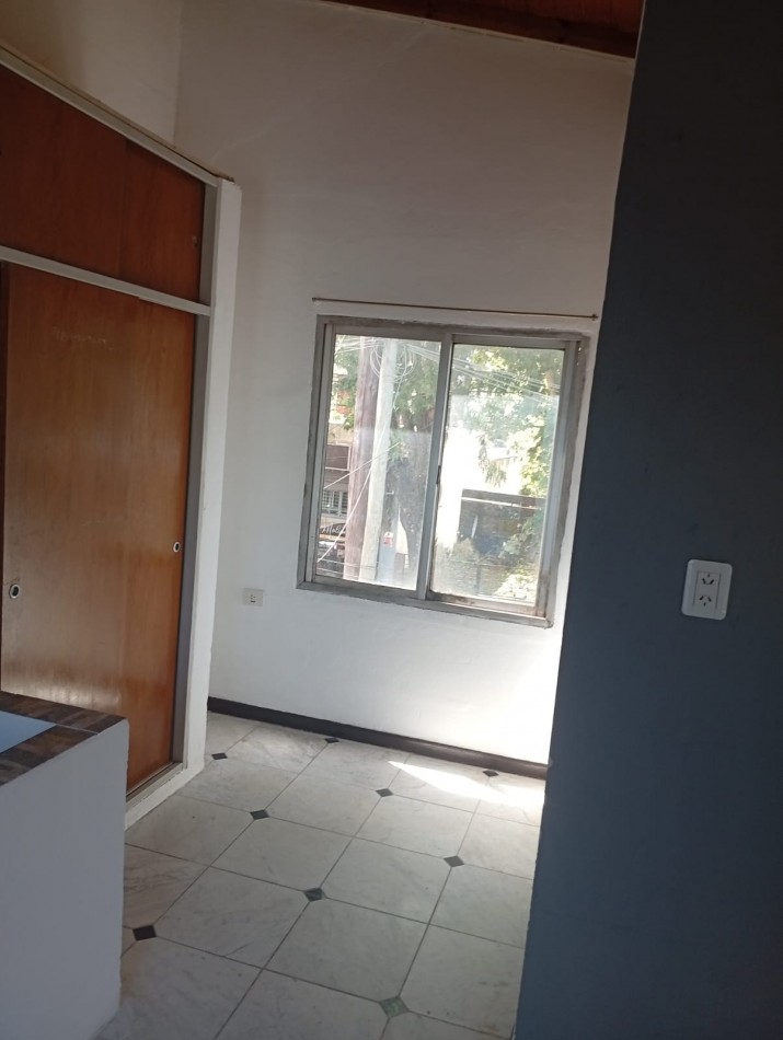 Departamento de 2 ambientes en Alquiler en Villa Ballester 
