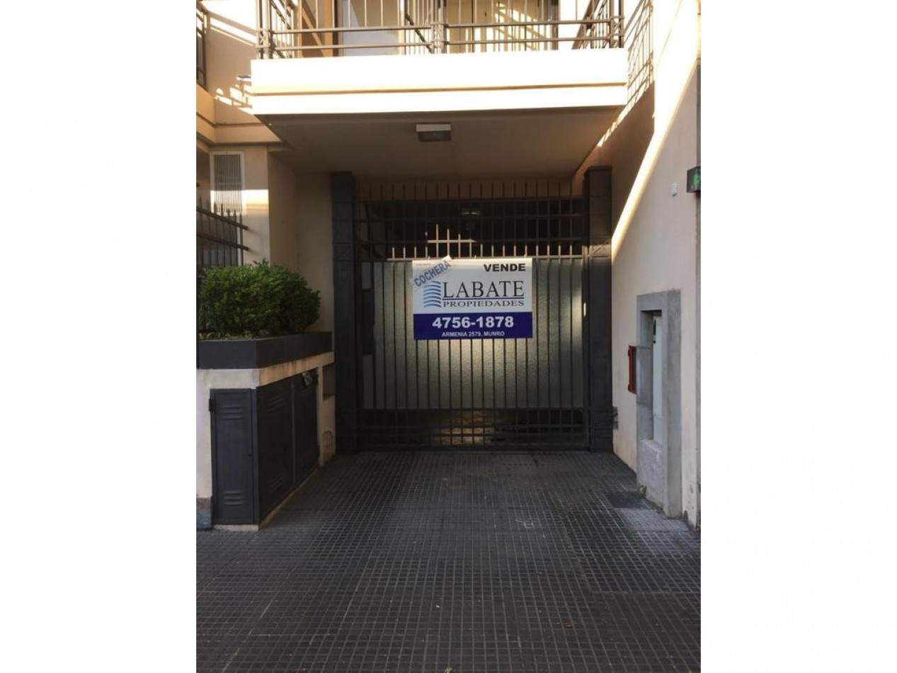 Cochera en Venta en Villa Ballester 