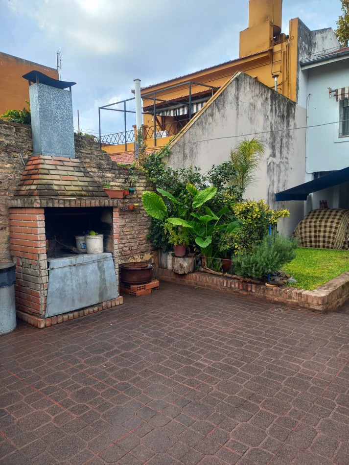 Casa de 4 ambientes en Venta en Munro 