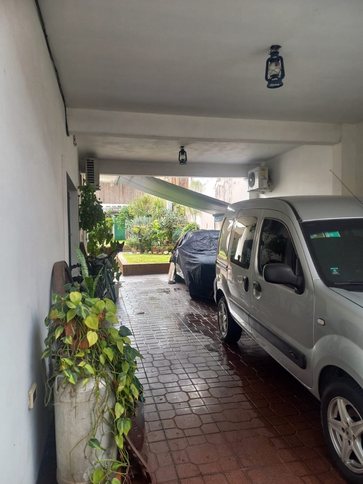 Casa de 4 ambientes en Venta en Munro 