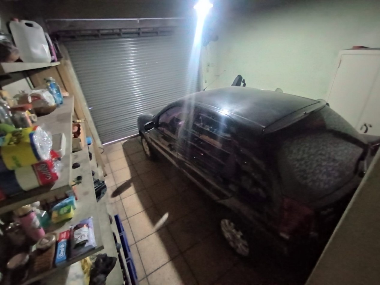 Casa de 4 ambientes en Venta en Carapachay 