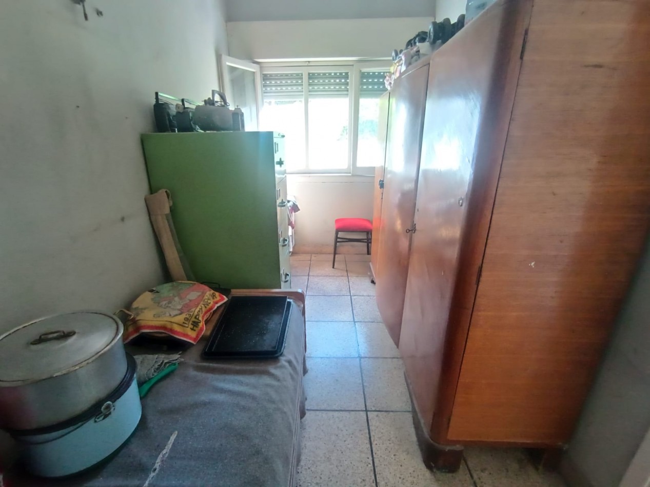 Casa de 4 ambientes en Venta en Carapachay 