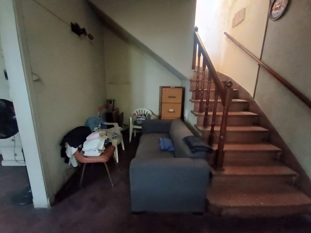 Casa de 4 ambientes en Venta en Carapachay 