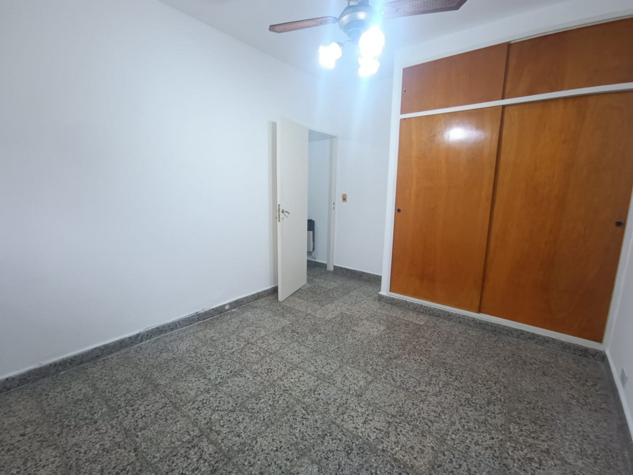 Ph de 2 ambientes en Venta en Carapachay 