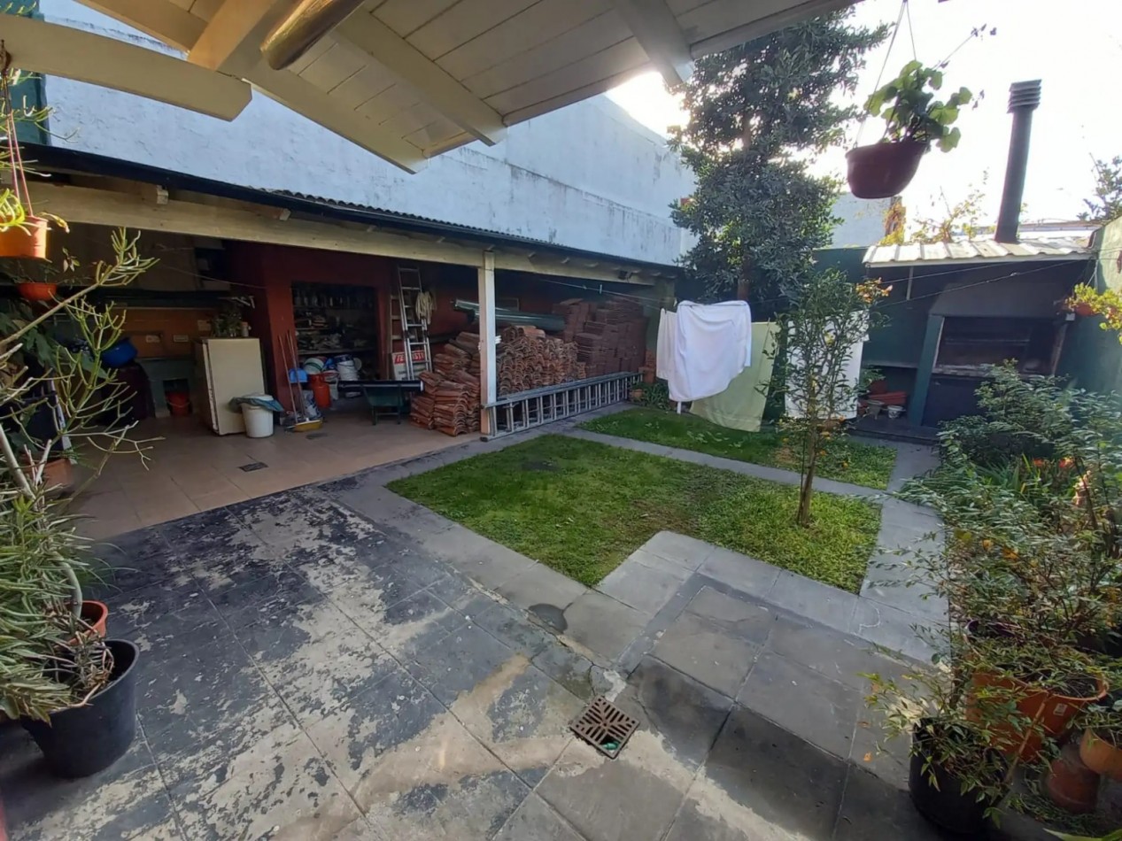 Casa de 4 ambientes en Venta en Munro 