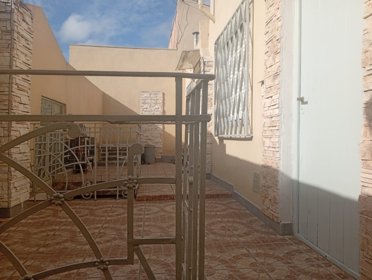 PH de 3 ambientes en Alquiler en Villa Ballester 