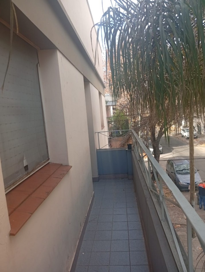 PH de 3 ambientes en Alquiler en Villa Ballester 