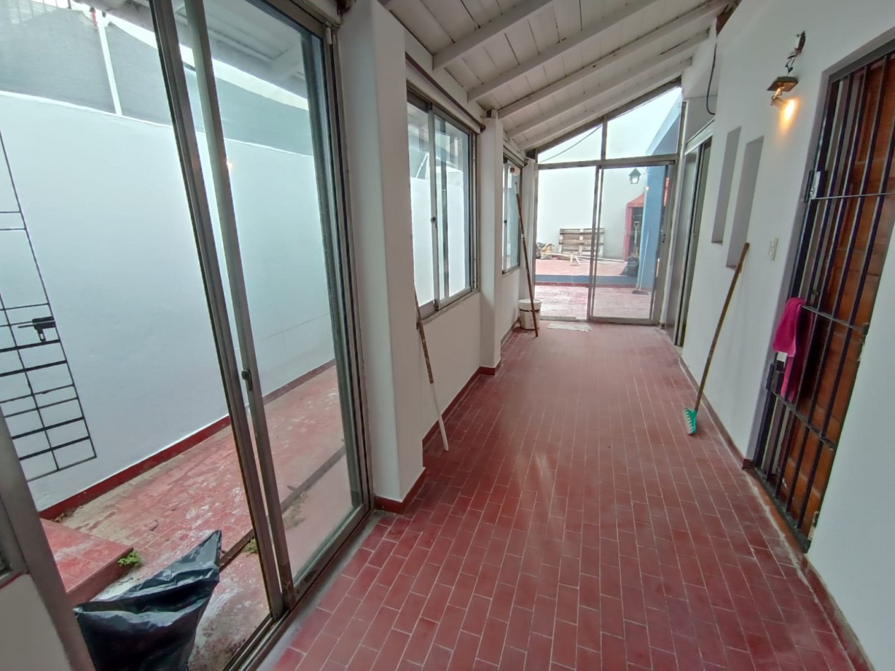 Casa de 3 ambientes en Alquiler en Munro 