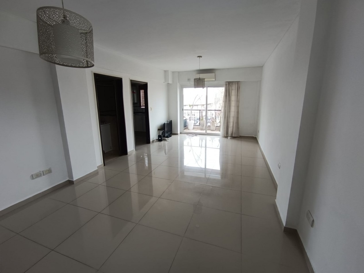 Departamento monoambiente en Alquiler en Olivos 