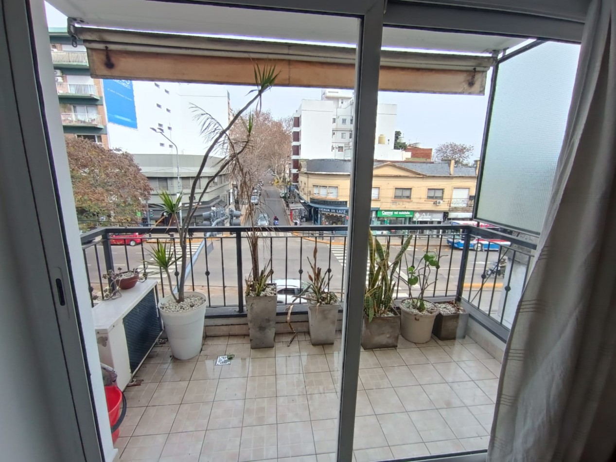 Departamento monoambiente en Alquiler en Olivos 