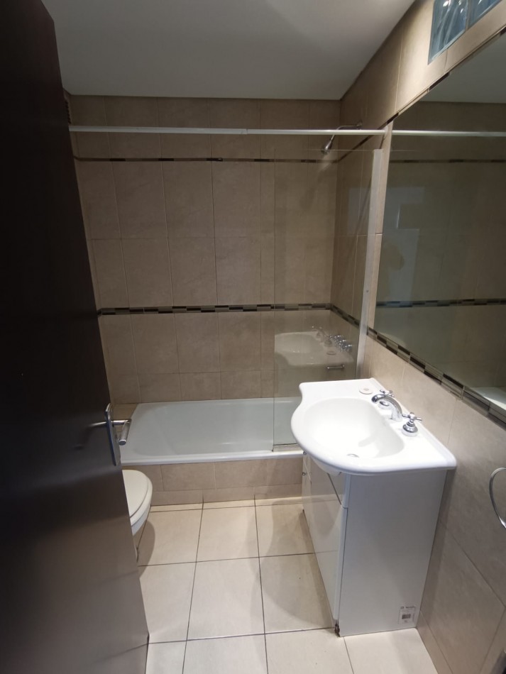 Departamento monoambiente en Alquiler en Olivos 