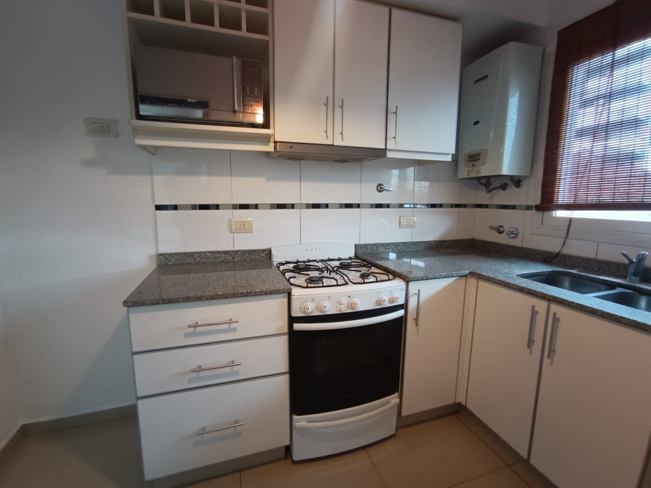 Departamento monoambiente en Alquiler en Olivos 