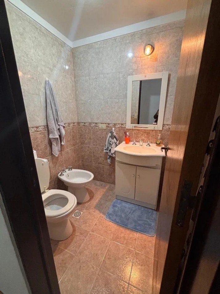 Triplex de 5 ambientes en Venta en Carapachay 