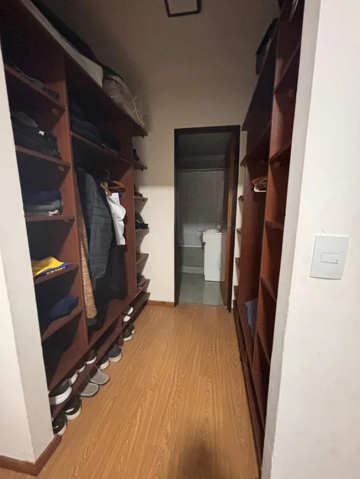 Triplex de 5 ambientes en Venta en Carapachay 