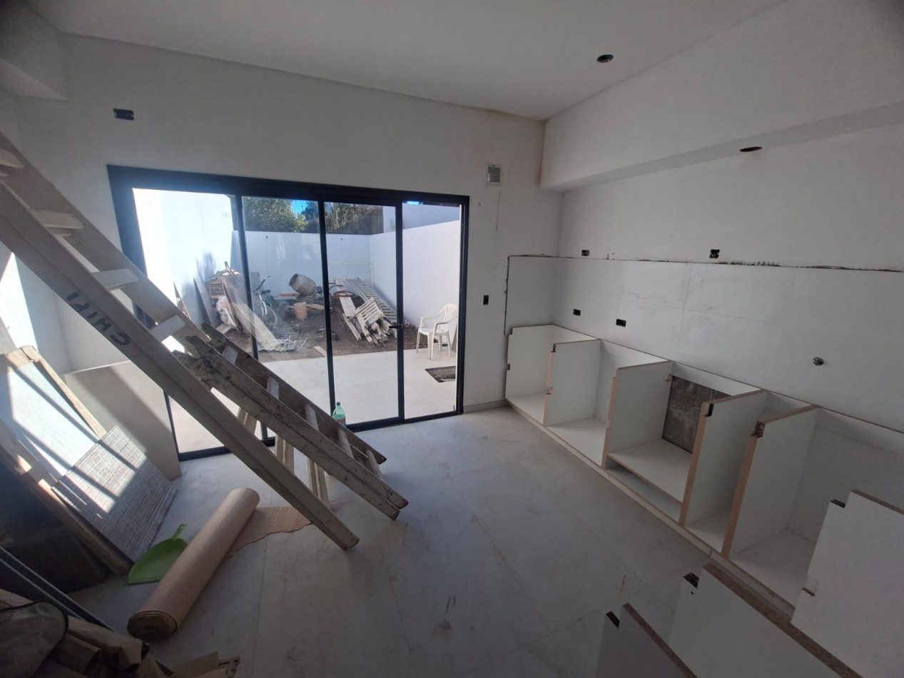 Triplex de 5 ambientes en Venta en Olivos 