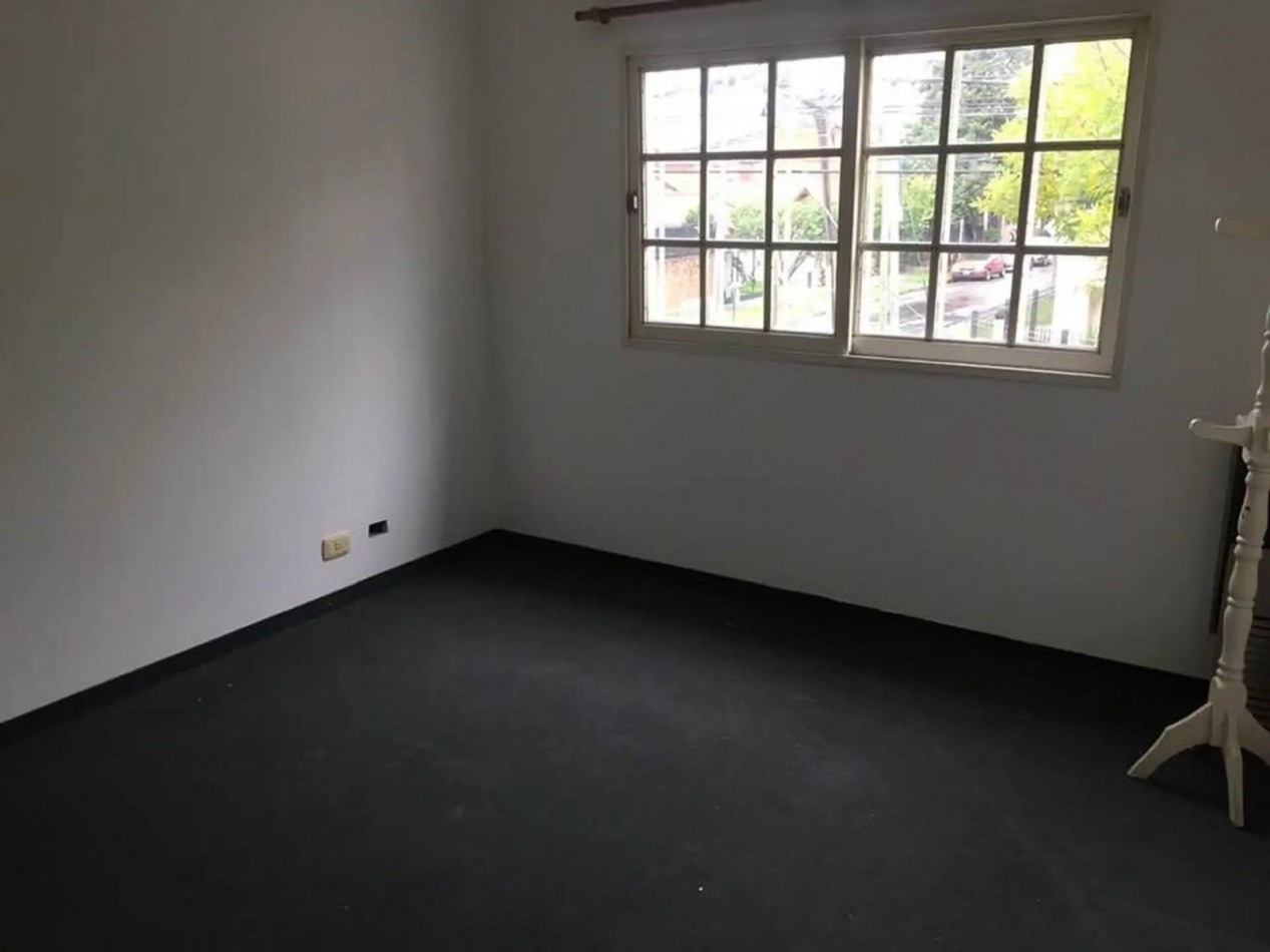 Duplex de 4 ambientes en Alquiler en Carapachay 