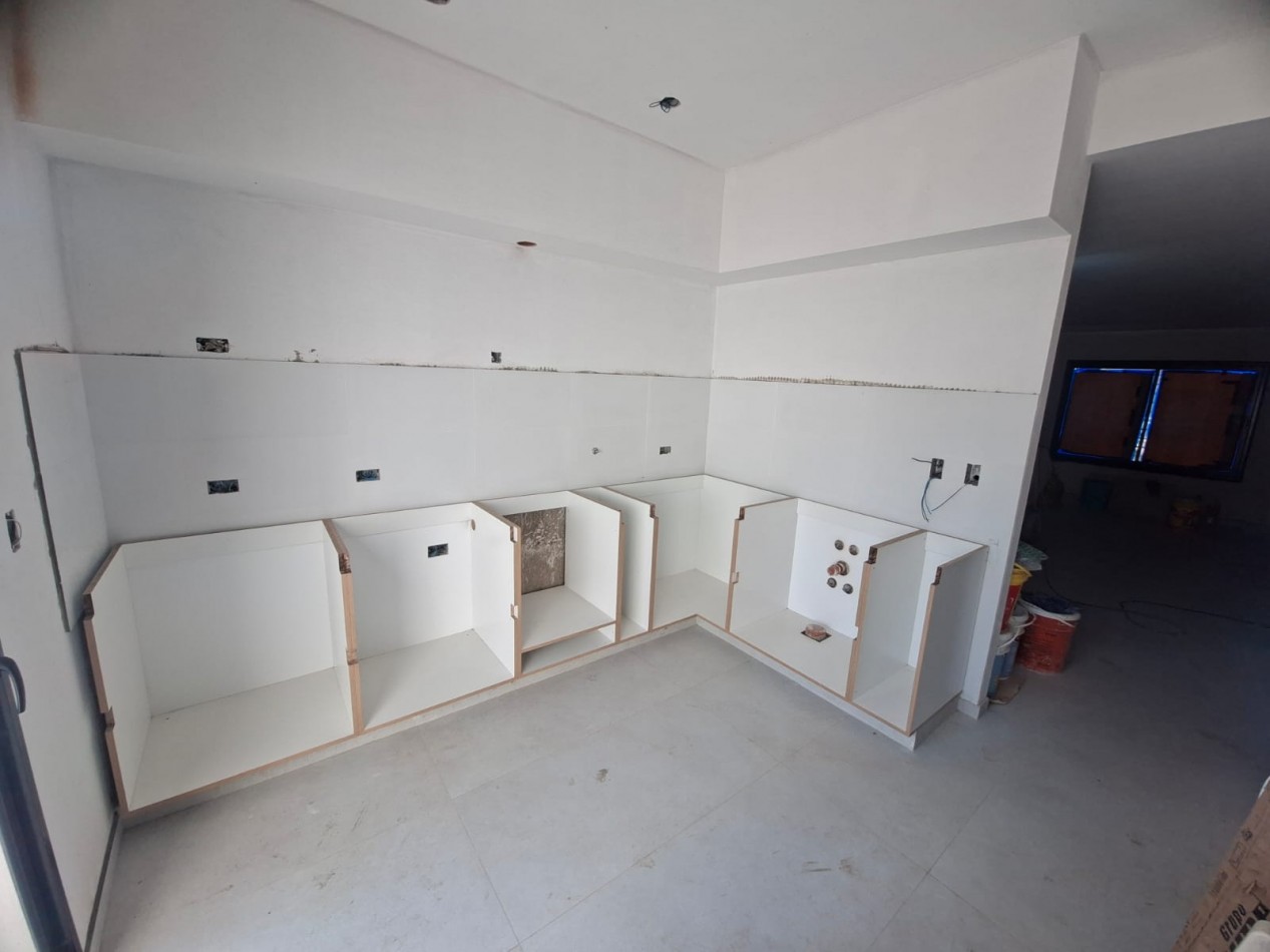 Triplex de 5 ambientes en Venta en Olivos 