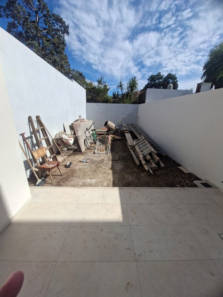 Triplex de 5 ambientes en Venta en Olivos 