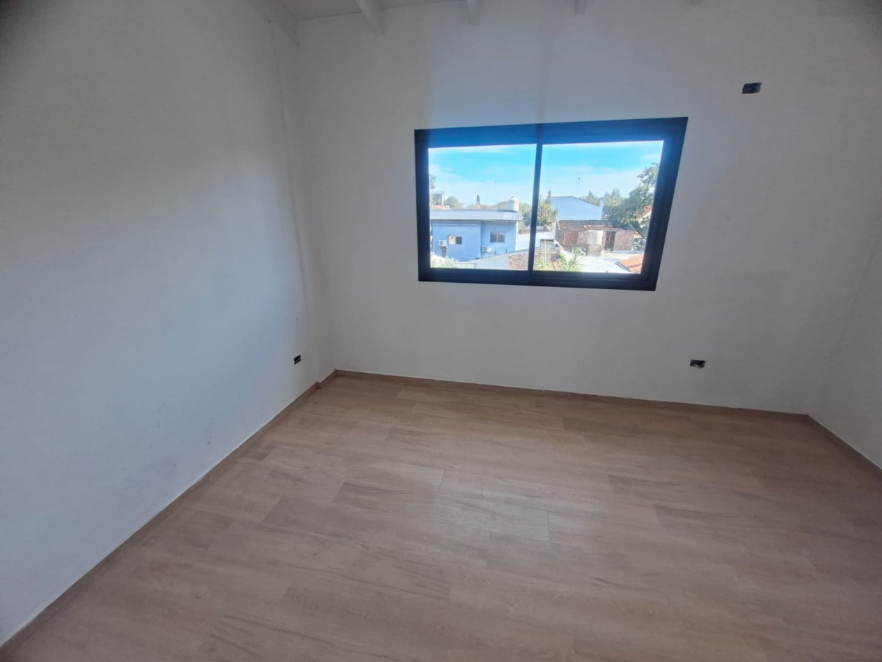 Triplex de 5 ambientes en Venta en Olivos 
