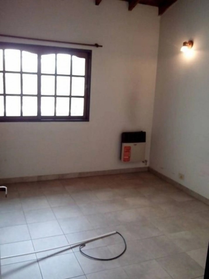 Departamento de 2 ambientes en Alquiler en Villa Ballester 