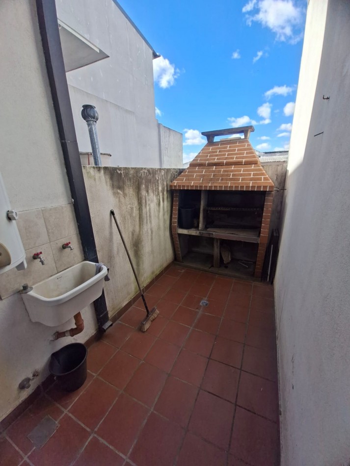 PH de 4 ambientes en Alquiler en Carapachay 