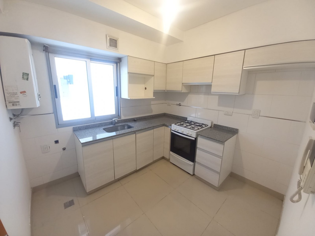 Departamento de 2 ambientes en Alquiler en Villa Ballester 