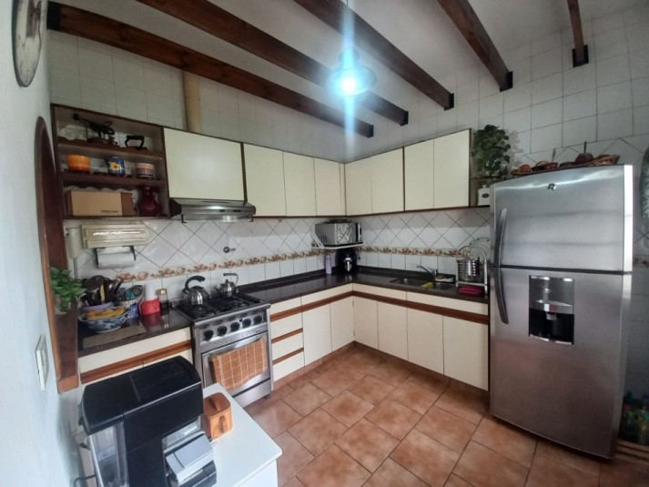Casa de 4 ambientes en Venta en Munro 