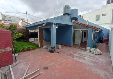 Casa de 3 ambientes en Alquiler en Munro 